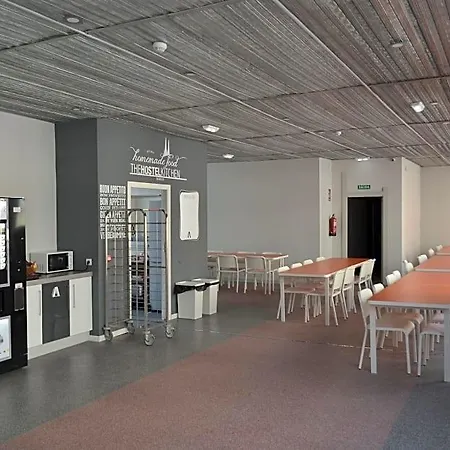 Hotel Hostel Burgos 2*